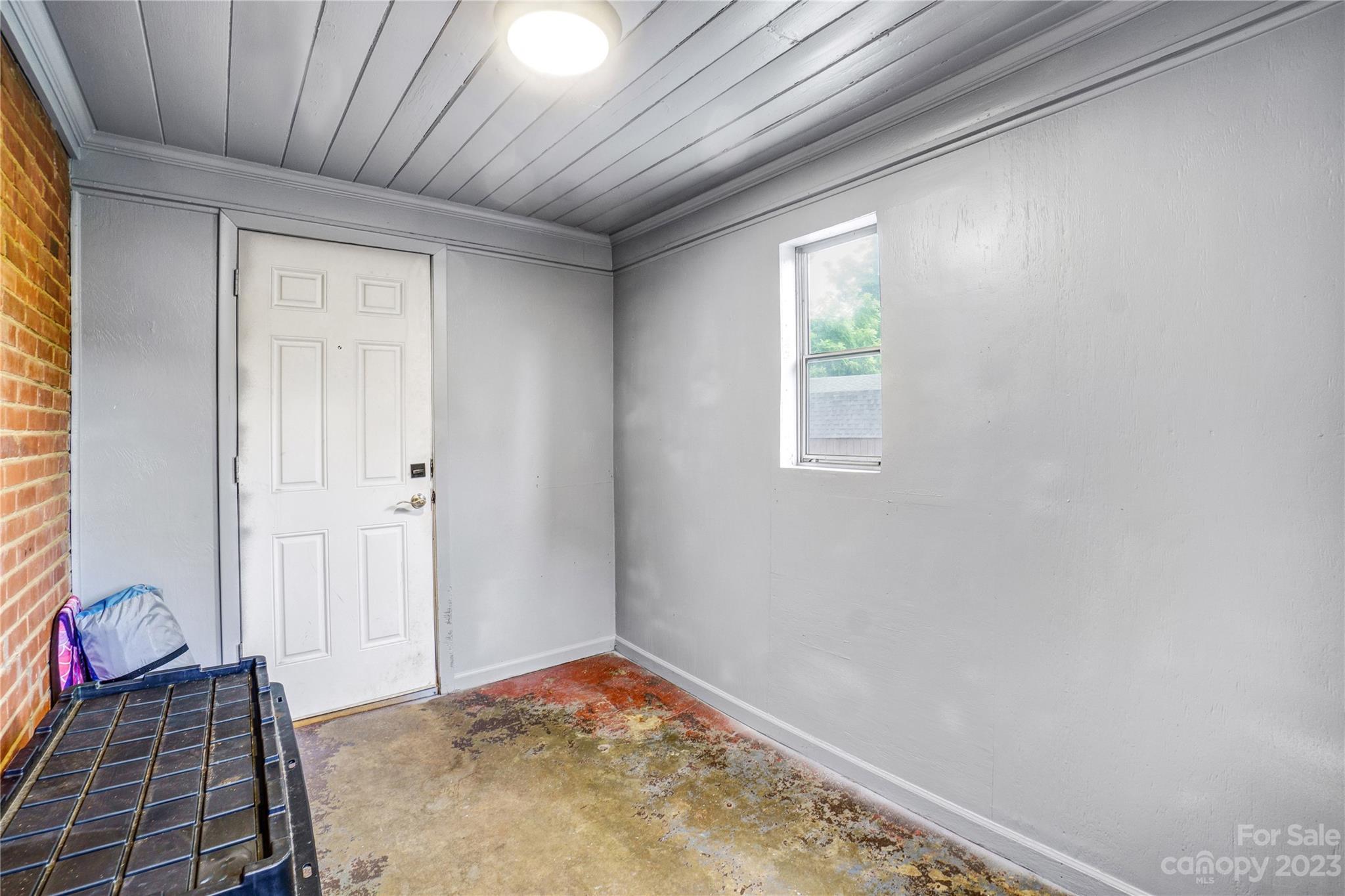 6512 Tuckaseegee Road Charlotte, NC 28214 - Photo 36 of 47 a view of empty room