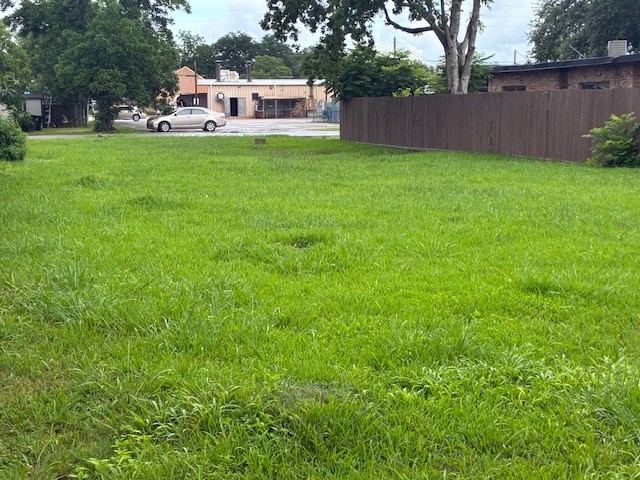 0 Fm 723 Road Rosenberg, TX 77471 - Photo 4 of 5 a house view with a sitting space and garden