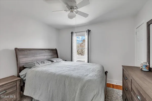 $240,000 | 2025 Greenpoint Avenue, Rotterdam, NY 12303