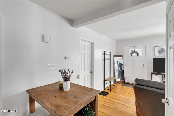 $240,000 | 2025 Greenpoint Avenue, Rotterdam, NY 12303