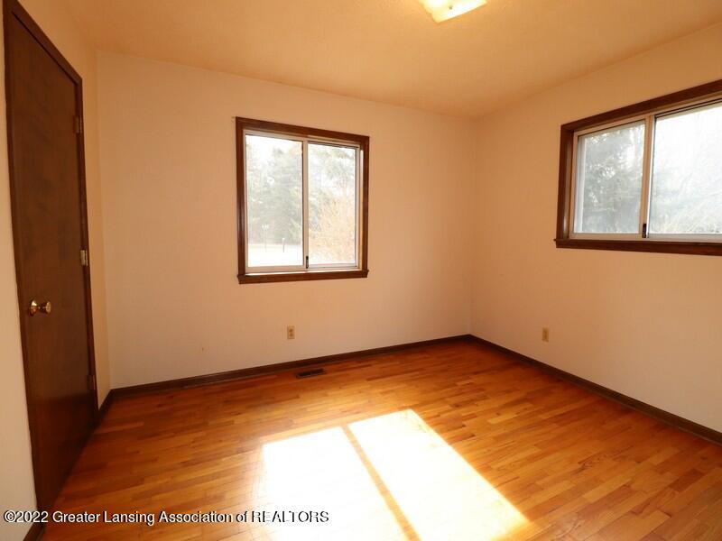 13521 Turner Road Dewitt, MI 48820 - Photo 17 of 33 IMG_4851