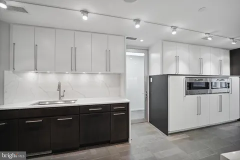 $13,500,000 | 2815 Woodland Drive Northwest, Washington, DC 20008