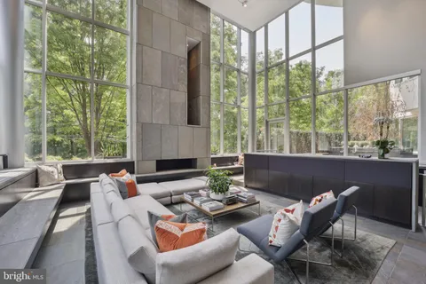 $13,500,000 | 2815 Woodland Drive Northwest, Washington, DC 20008