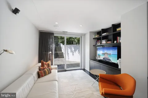 $13,500,000 | 2815 Woodland Drive Northwest, Washington, DC 20008