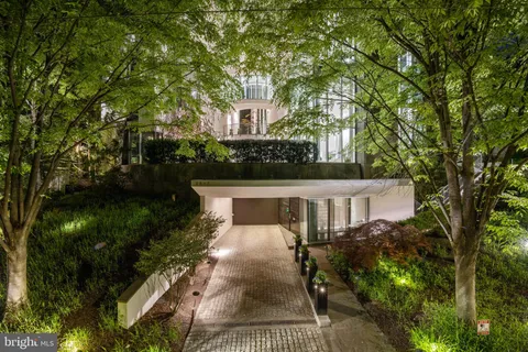 $13,500,000 | 2815 Woodland Drive Northwest, Washington, DC 20008