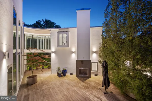 $13,500,000 | 2815 Woodland Drive Northwest, Washington, DC 20008