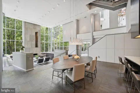 $13,500,000 | 2815 Woodland Drive Northwest, Washington, DC 20008