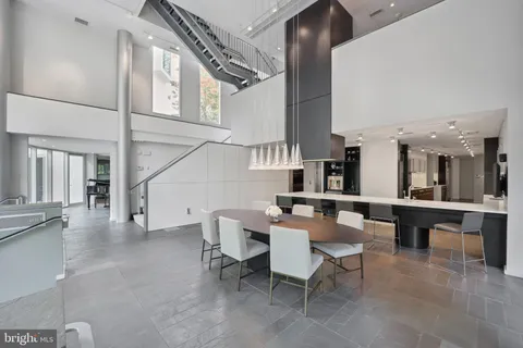 $13,500,000 | 2815 Woodland Drive Northwest, Washington, DC 20008