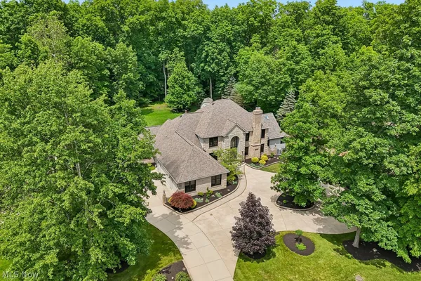 $800,000 | 3771 Clay Mountain Drive, Medina, OH 44256