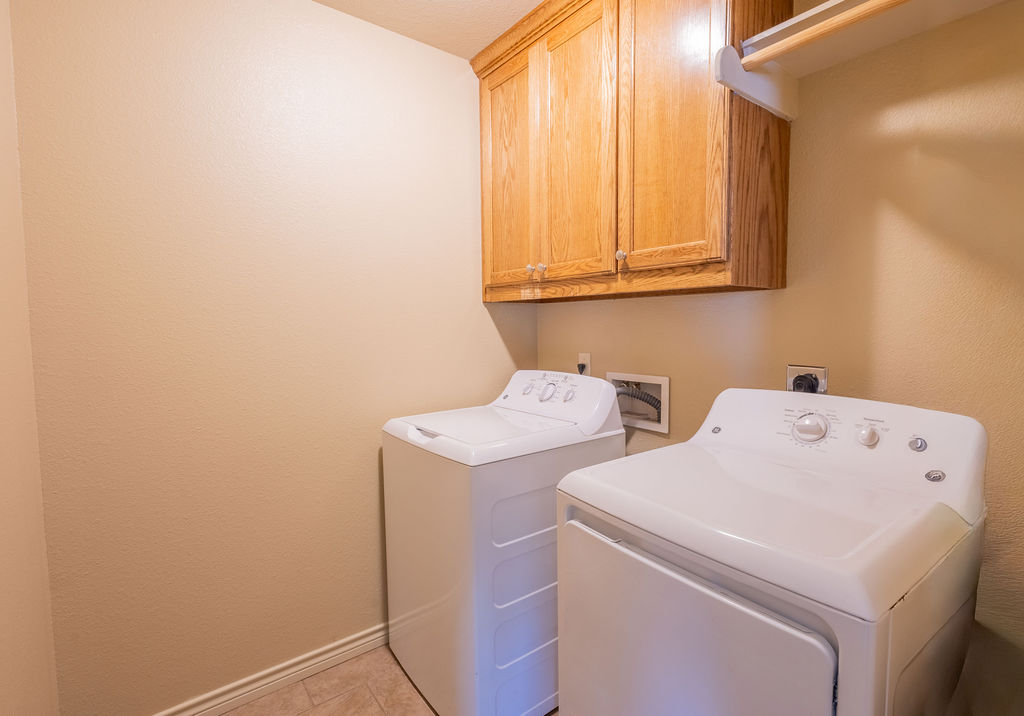 3309 Keefer Loop College Station, TX 77845 - Photo 20 of 27 a utility room with dryer and washer