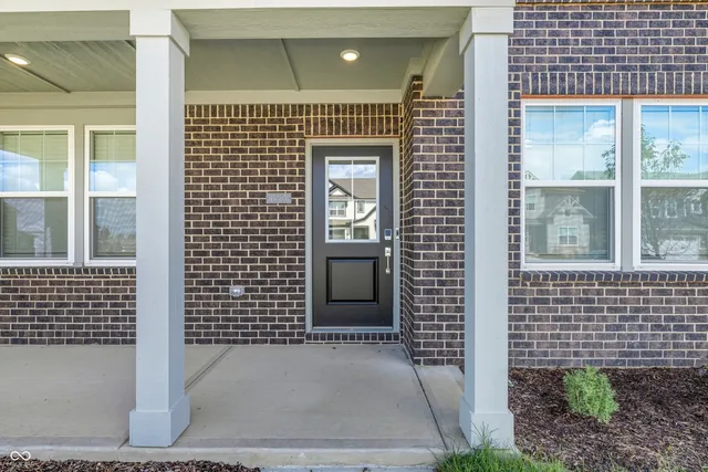 $2,600 | 15395 Alperton Road, Fishers, IN 46037