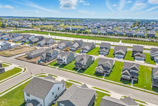 $2,600 | 15395 Alperton Road, Fishers, IN 46037