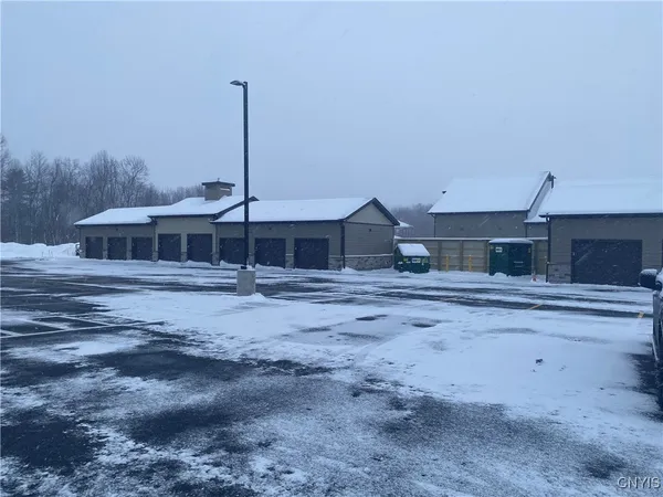 $1,700 | 4597 State Route 31, Clay, NY 13041