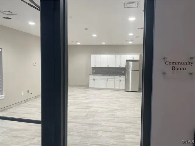 $1,700 | 4597 State Route 31, Clay, NY 13041