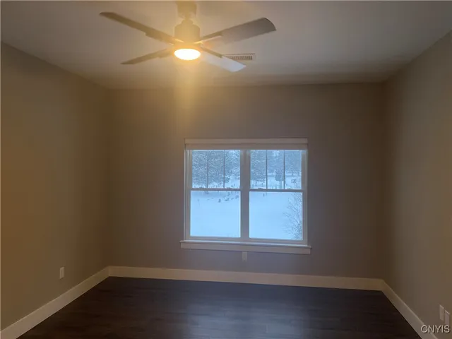 $1,700 | 4597 State Route 31, Clay, NY 13041