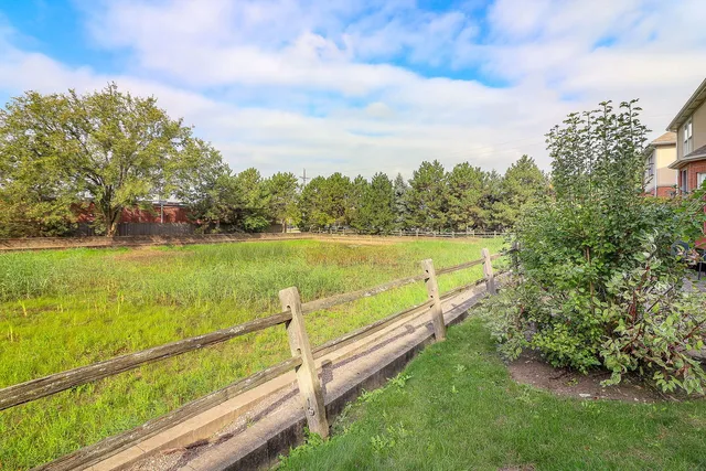 $629,900 | 1208 Connamara Court, Westmont, IL 60559