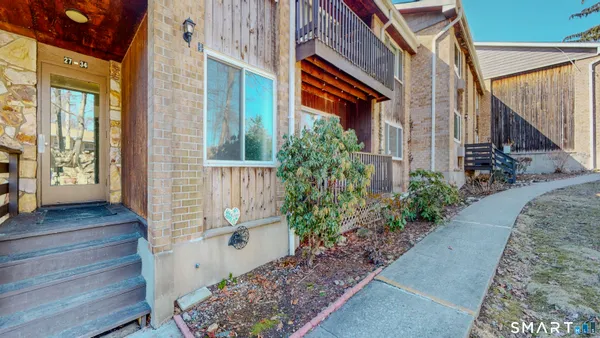 $215,000 | 333 Vincellette Street, Unit 27, Bridgeport, CT 06606