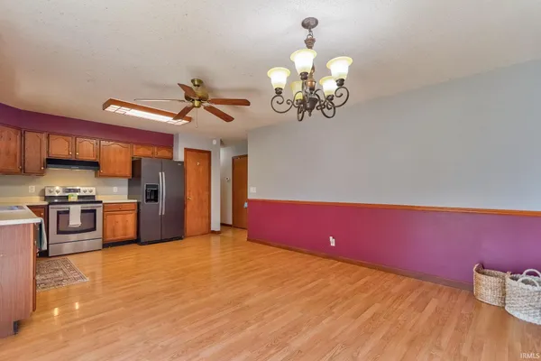 $244,900 | 1210 Char-Lee Drive, Evansville, IN 47712