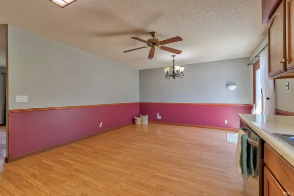 $244,900 | 1210 Char-Lee Drive, Evansville, IN 47712