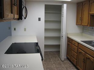1200 East River Road, Unit J133 Tucson, AZ 85718 - Photo 9 of 33