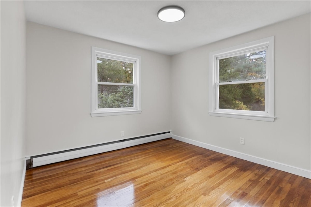 187 Vincent Road Dedham, MA 02026 - Photo 17 of 38 Gallery Image 17