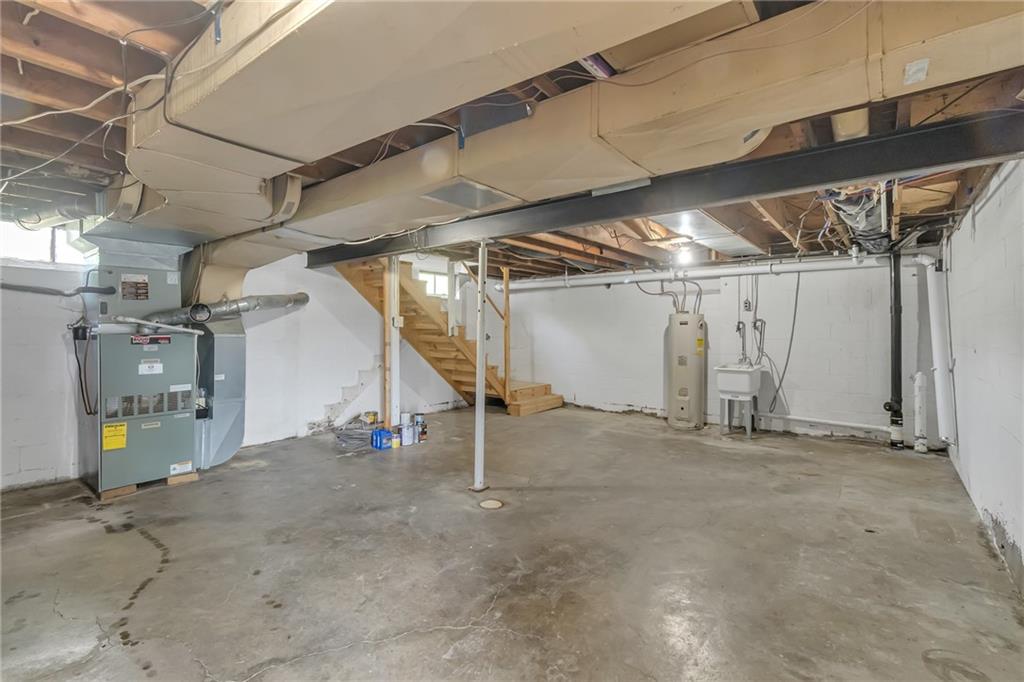 143 Inman Drive New Brighton, PA 15066 - Photo 24 of 29 a view of empty room