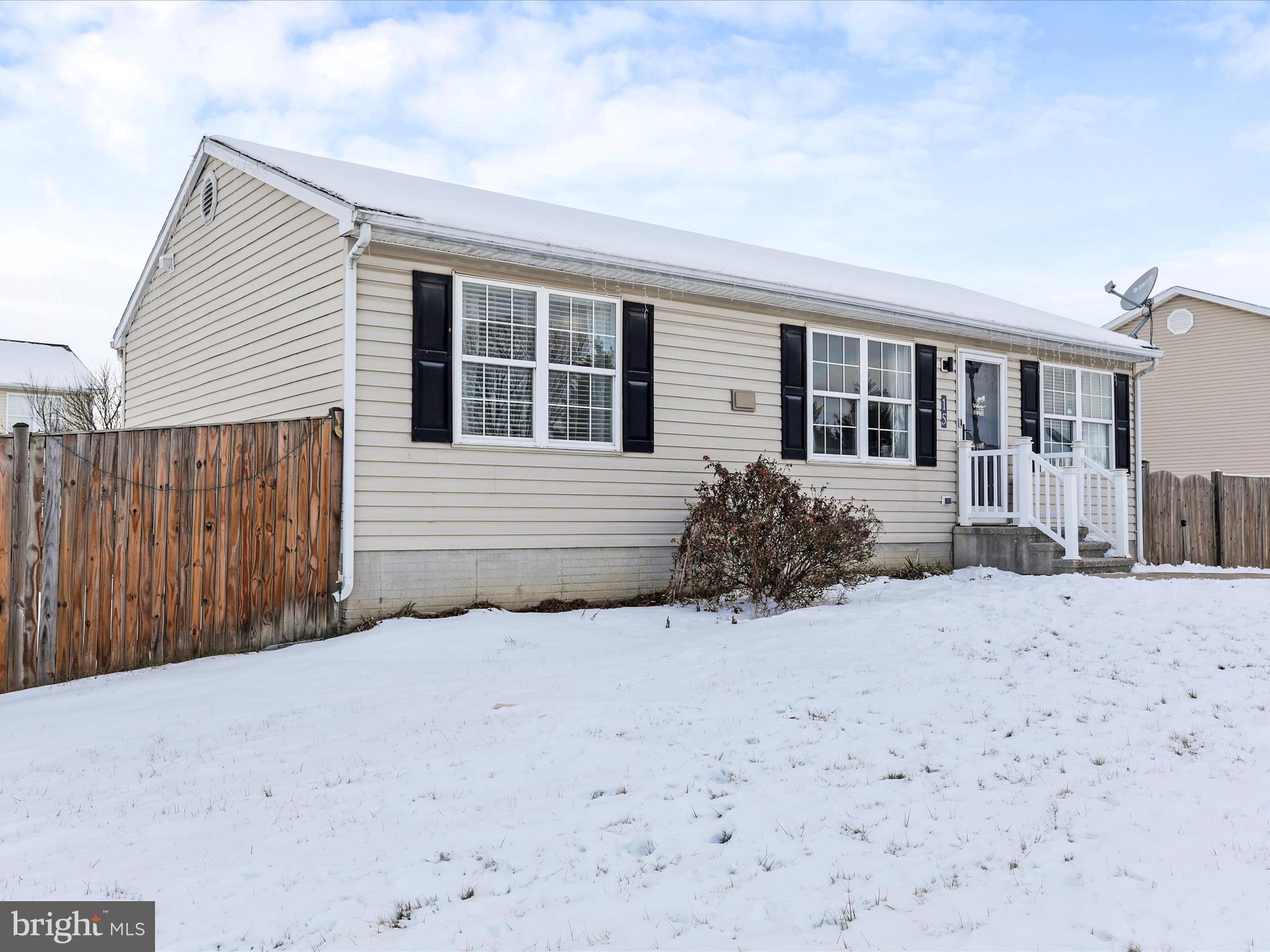 15 Snail Kite Road Martinsburg, WV 25405 - Photo 1 of 37 a view of a house with a yard