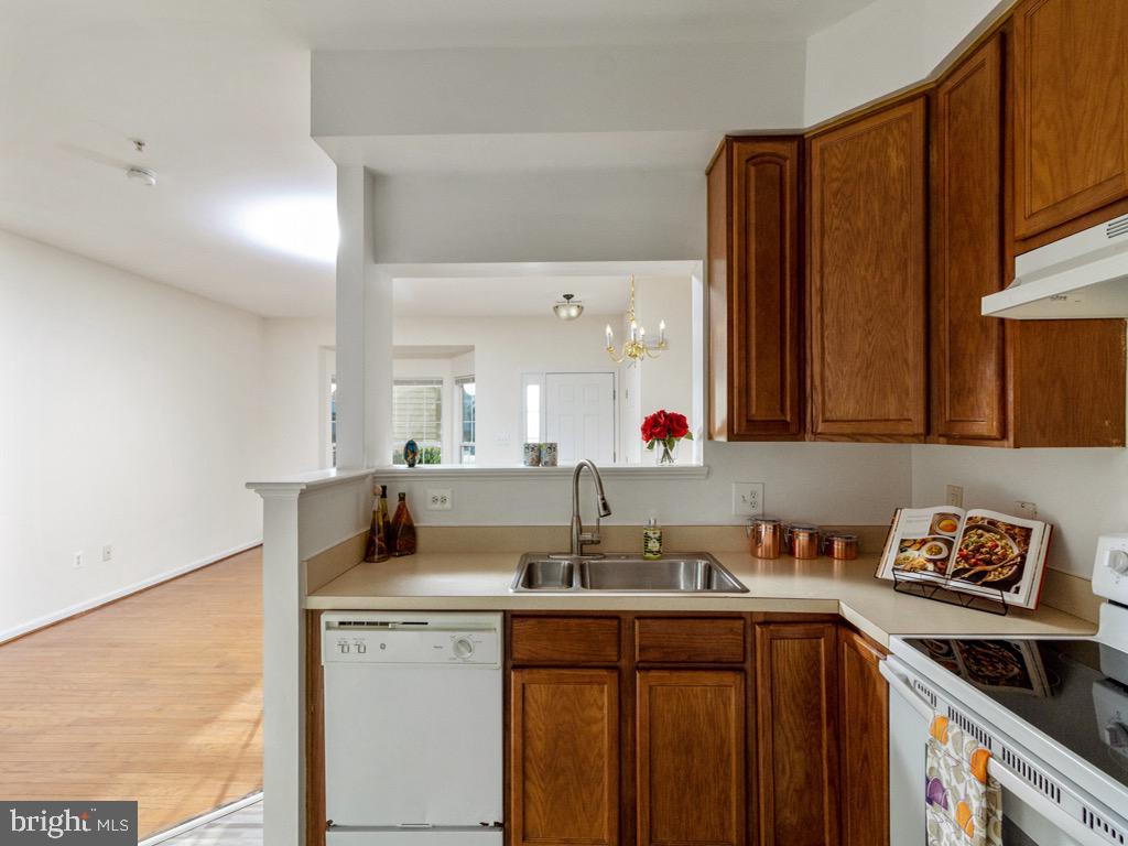 1957 Camelia Court Odenton, MD 21113 - Photo 11 of 27