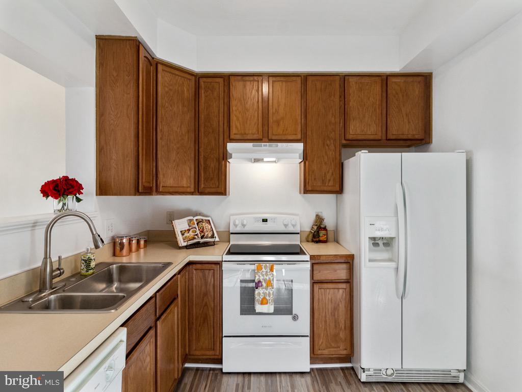 1957 Camelia Court Odenton, MD 21113 - Photo 10 of 27