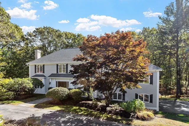 $2,475,000 | 9 Garland Road, Lincoln, MA 01773