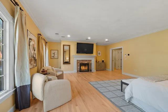 $2,475,000 | 9 Garland Road, Lincoln, MA 01773