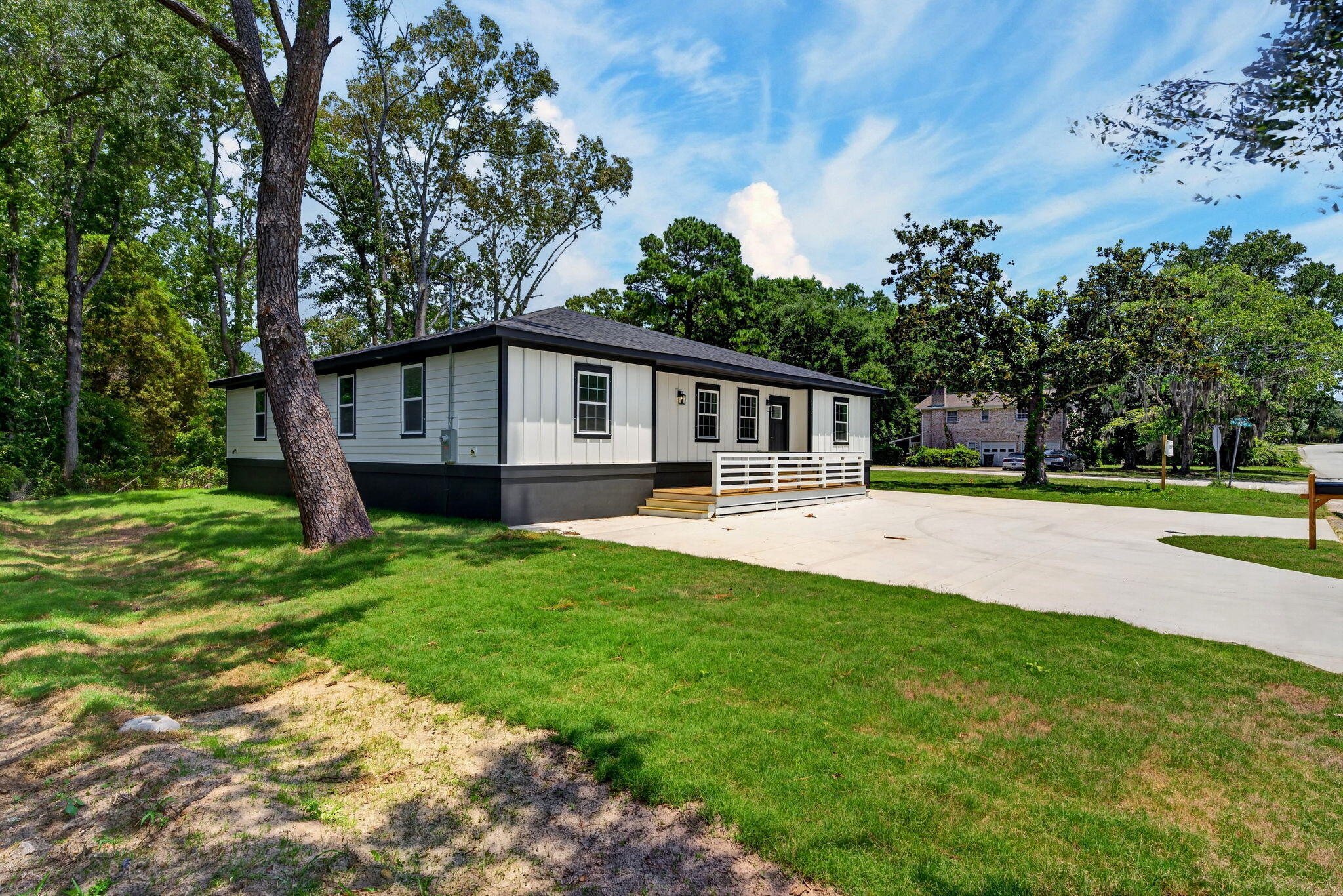 6032 Rembert Drive Hanahan, SC 29410 - Photo 40 of 47 4-web-or-mls-_DSC1992