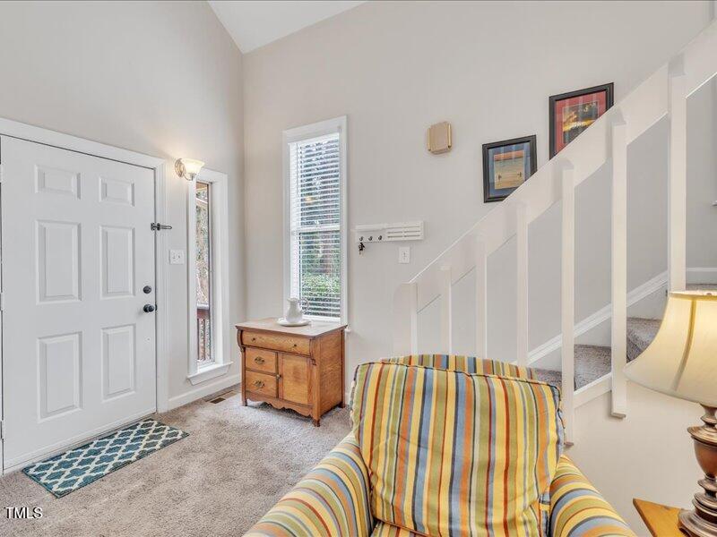 06-1710 Falls Church Rd-1