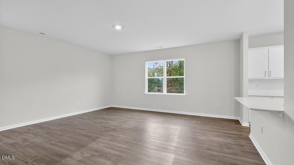 154 Fair Child Road Spring Lake, NC 28390 - Photo 15 of 43 Living Room