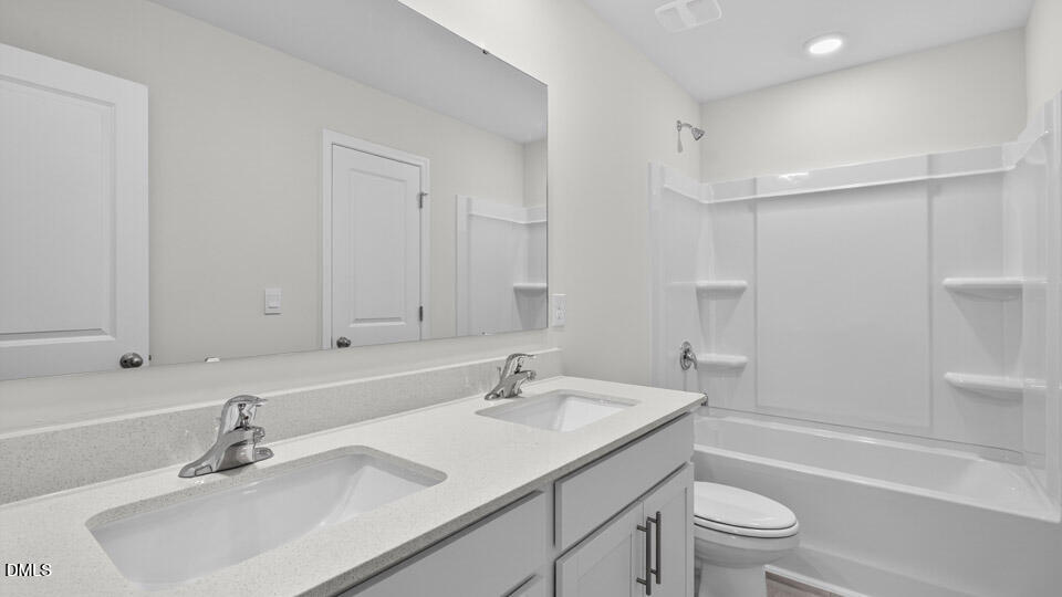 154 Fair Child Road Spring Lake, NC 28390 - Photo 29 of 43 Bathroom