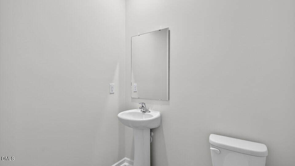 154 Fair Child Road Spring Lake, NC 28390 - Photo 31 of 43 Powder Room