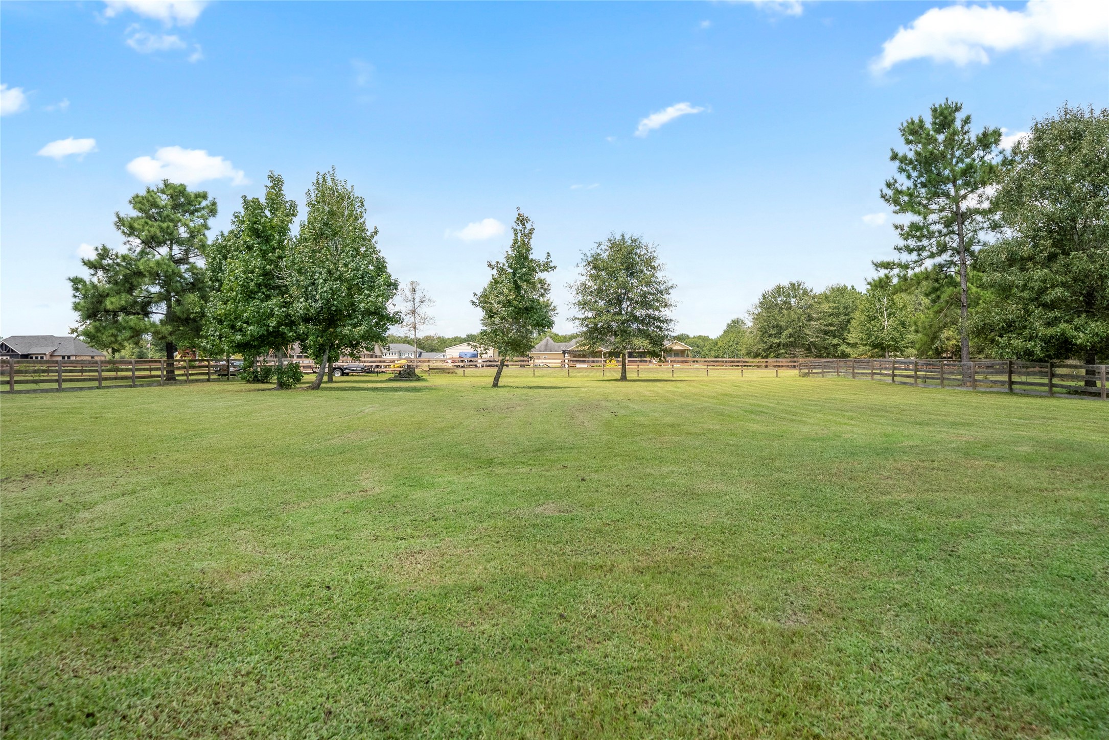 9160 Wapiti Trail Conroe, TX 77303 - Photo 33 of 48 Beautiful acre lot with scattered mature trees.