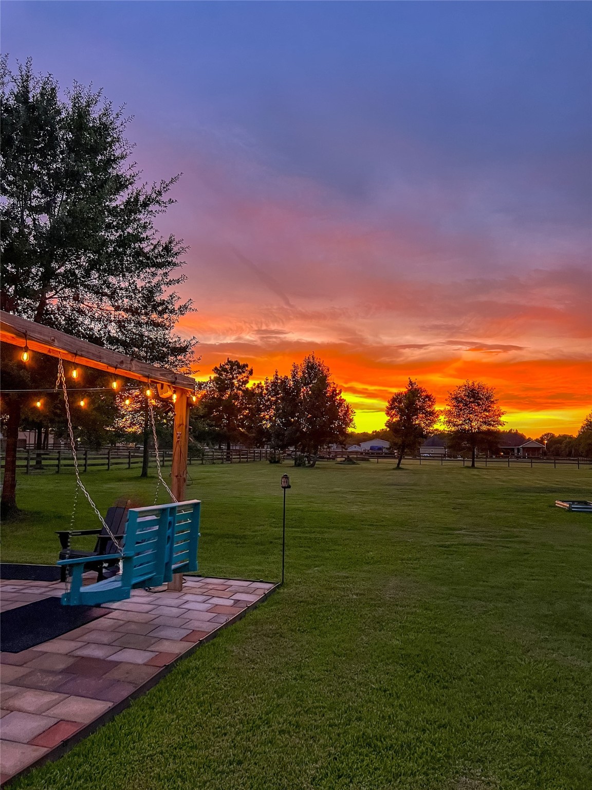 9160 Wapiti Trail Conroe, TX 77303 - Photo 48 of 48 Breathtaking sunsets.