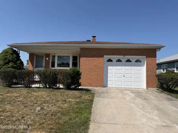 $299,000 | 57 Liberta Drive, Toms River, NJ 08757