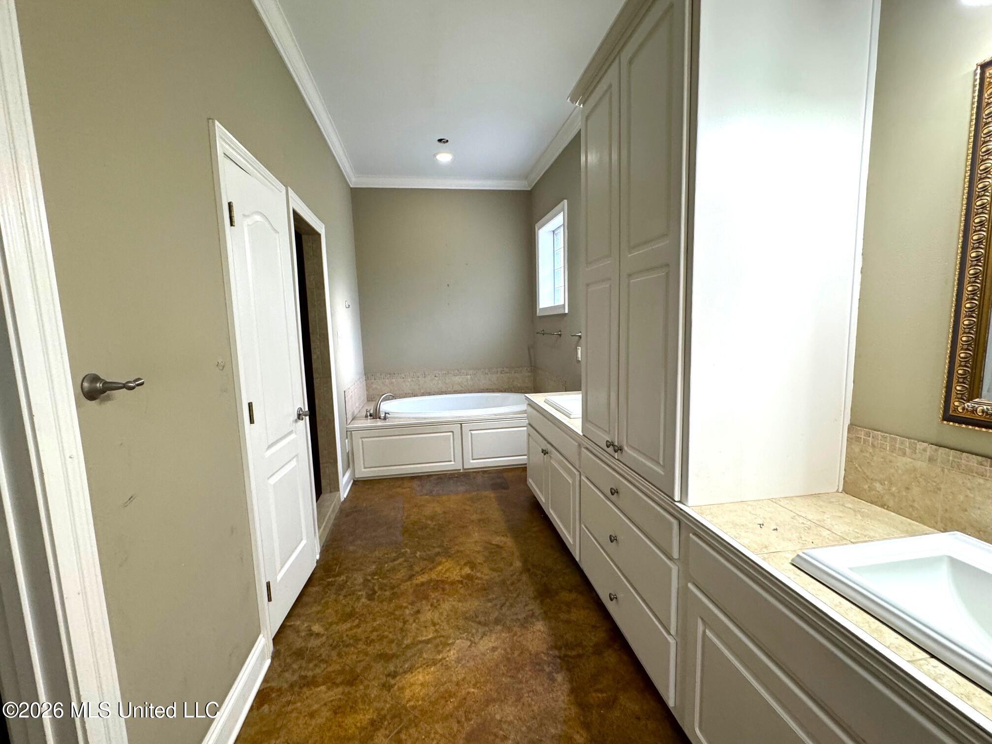 1038 Deerfield Road Summit, MS 39666 - Photo 17 of 32 Primary bath