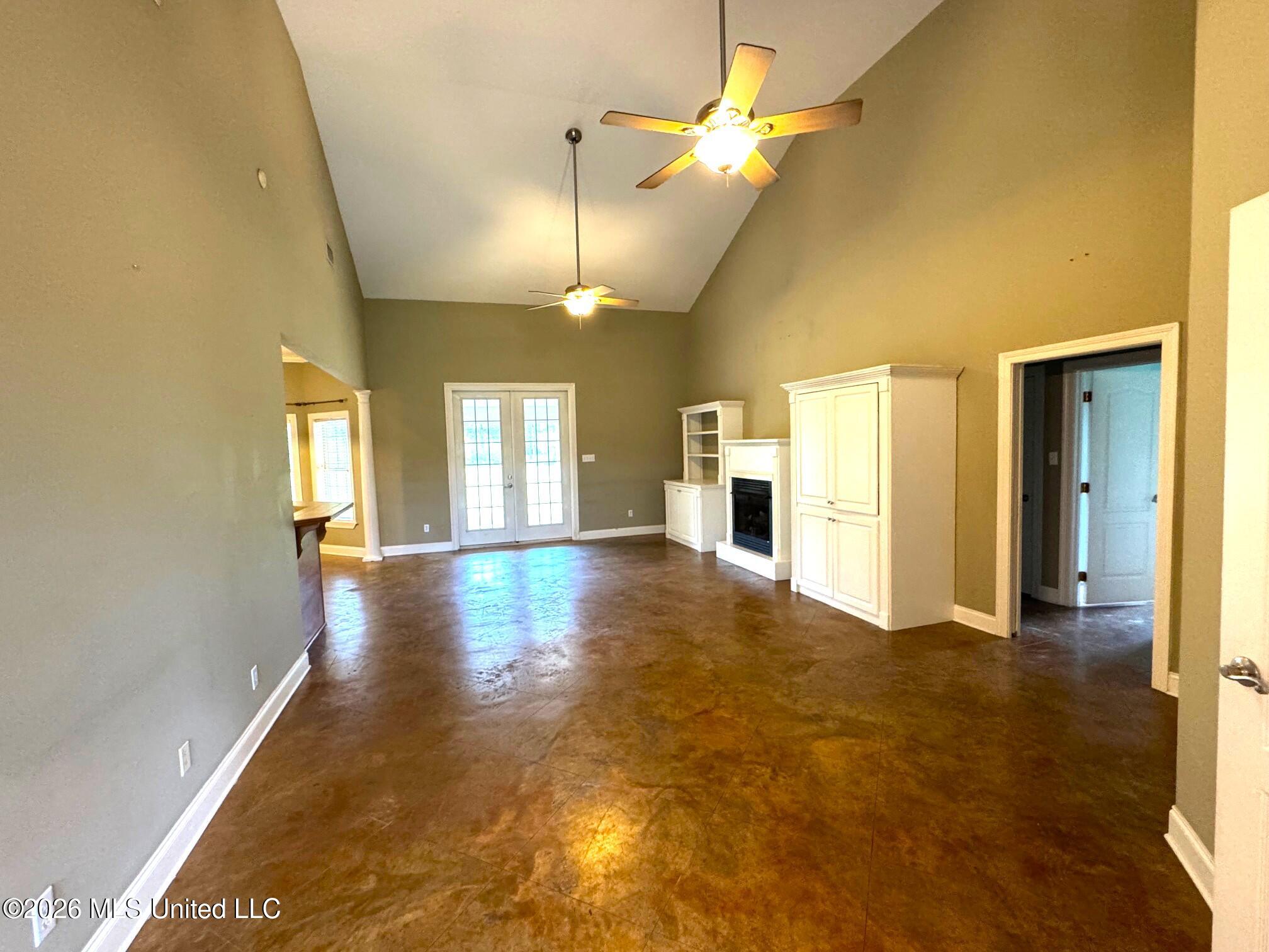 1038 Deerfield Road Summit, MS 39666 - Photo 6 of 32 Family room