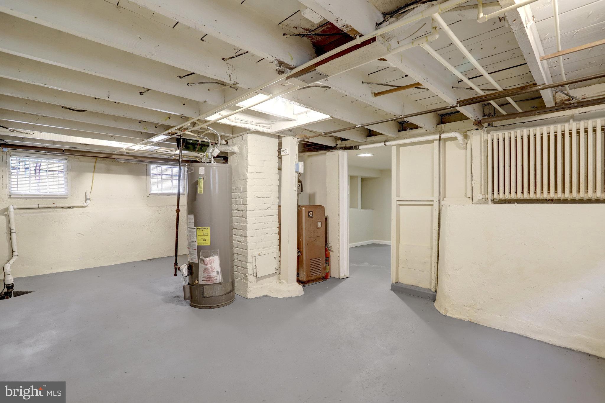 2621 2nd Road North Arlington, VA 22201 - Photo 29 of 44 a view of a room with gym equipment