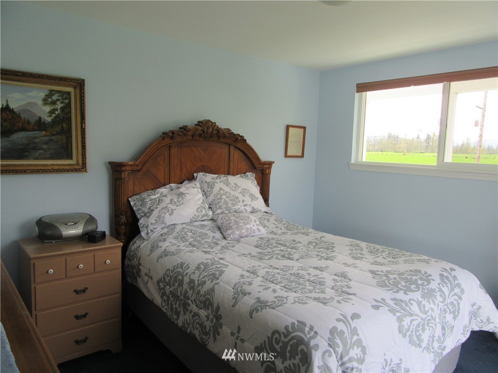 2634 East Badger Road Everson, WA 98247 - Photo 9 of 25 Gallery Image 9