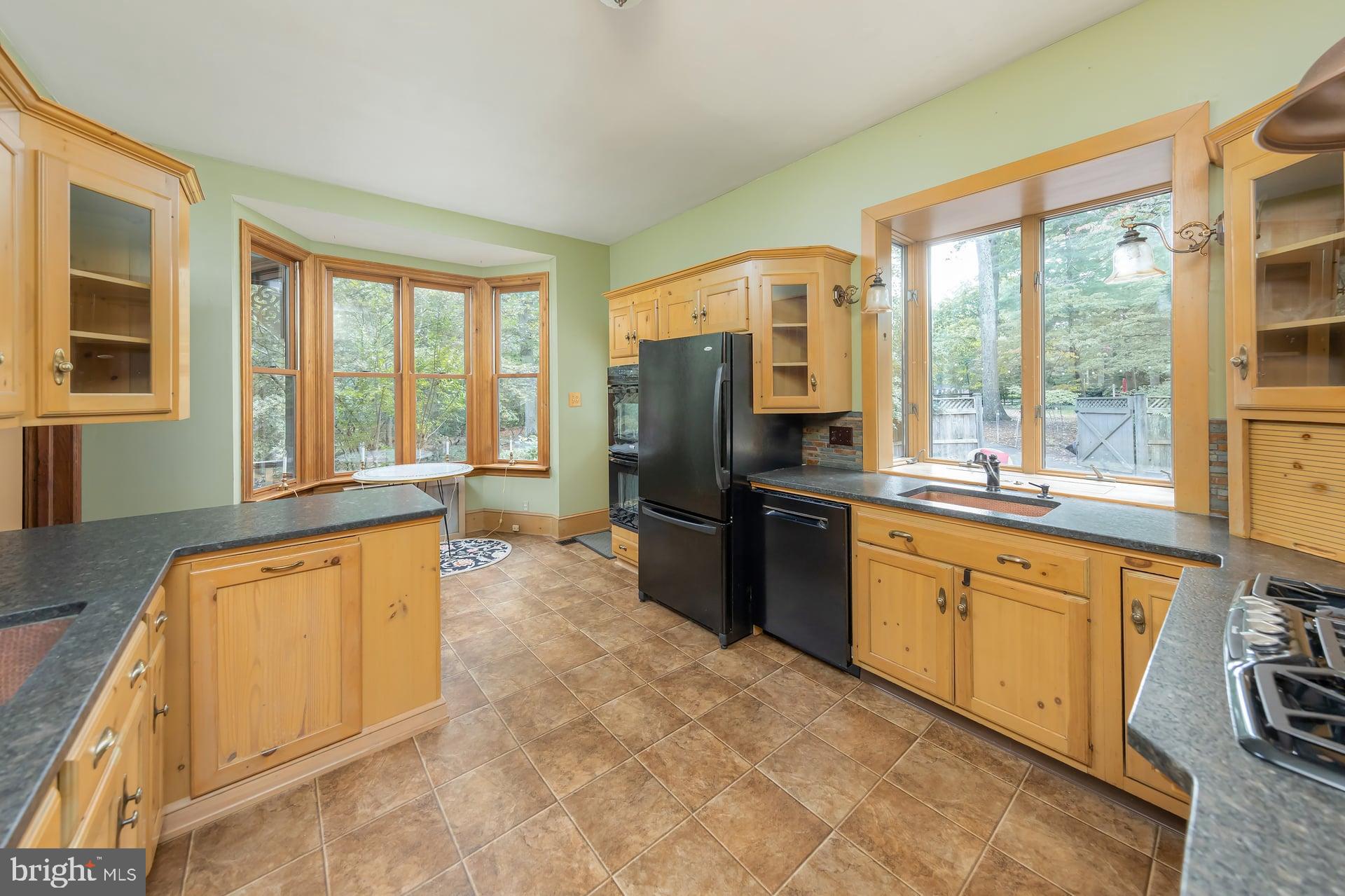 320 Center Street Sewell, NJ 08080 - Photo 43 of 62 Gallery Image 43
