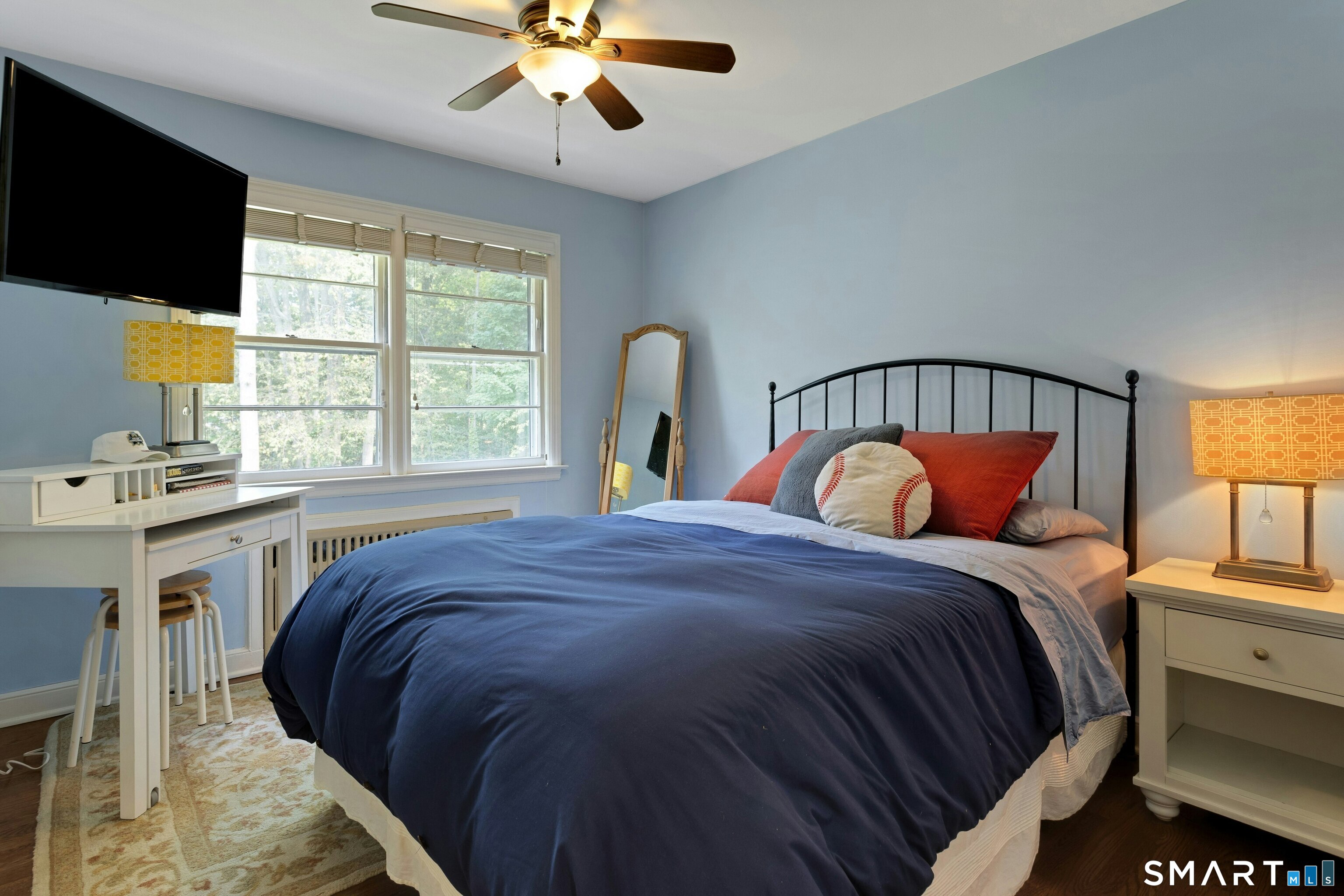 160 Eden Road Stamford, CT 06907 - Photo 18 of 27