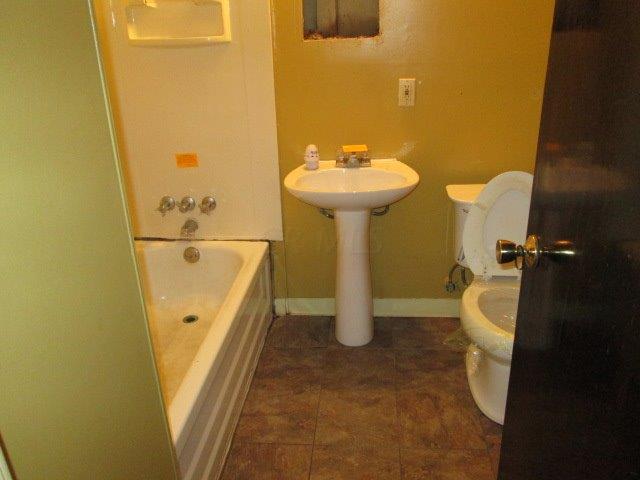134 Redmond Road Columbus, OH 43228 - Photo 11 of 16