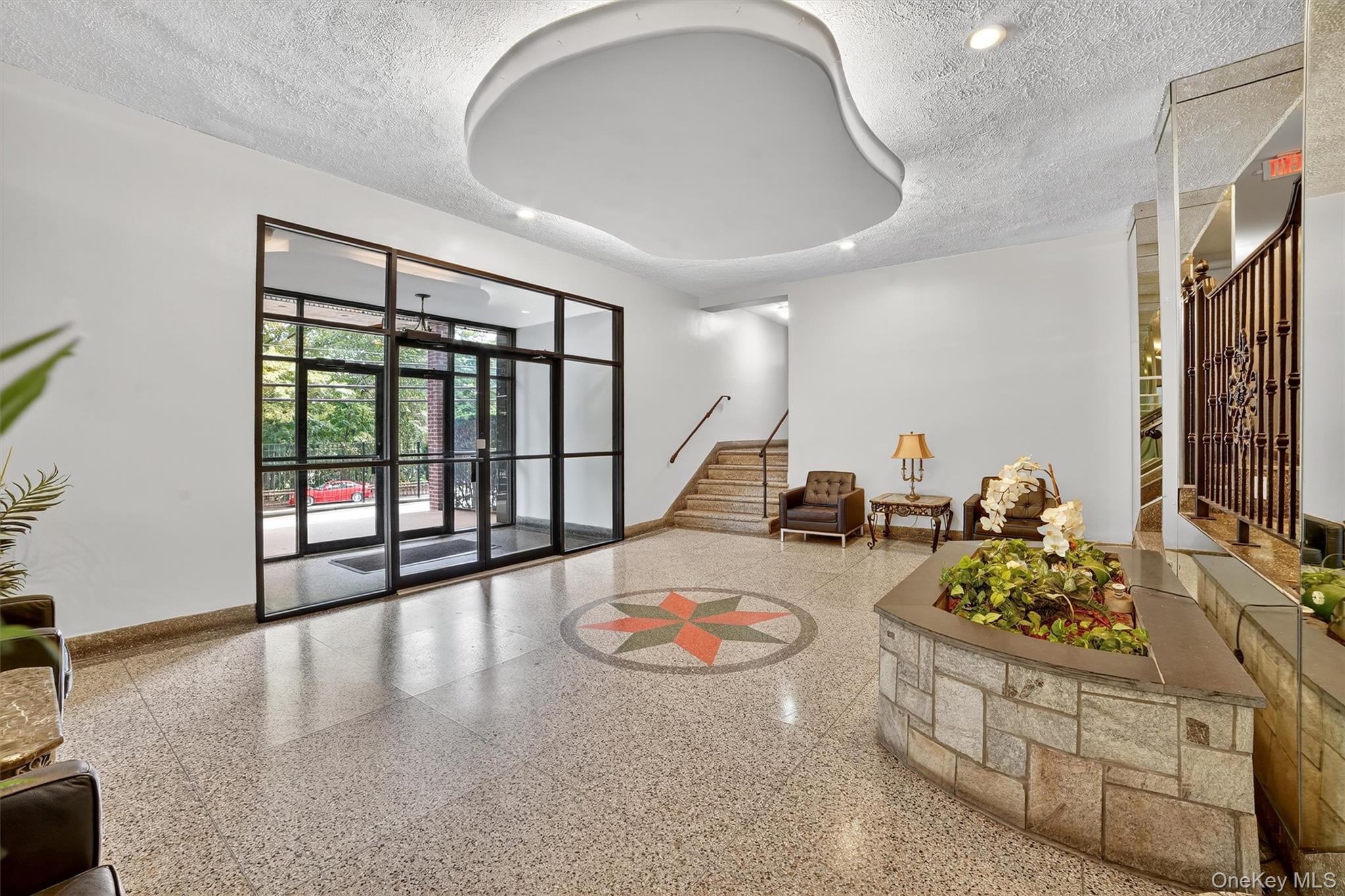 277 Bronx River Road, Unit 5M Yonkers, NY 10704 - Photo 18 of 20 a very nice looking room with windows