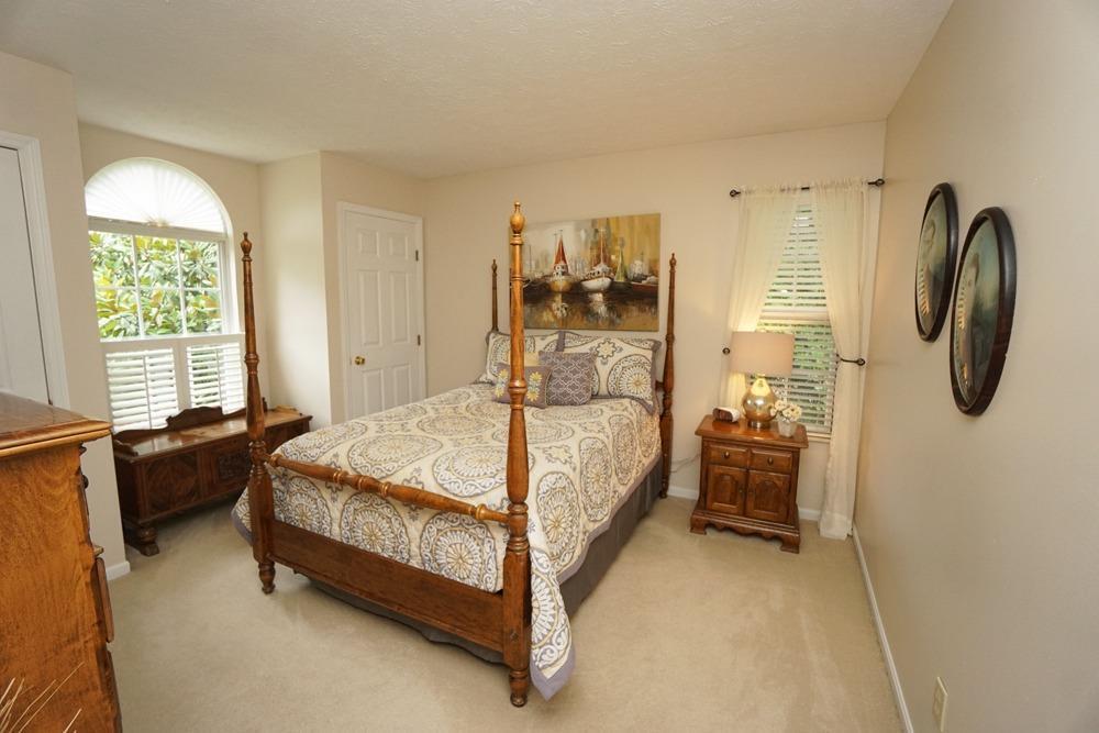 7077 Lighthouse Point Maineville, OH 45039 - Photo 24 of 47 Gallery Image 24