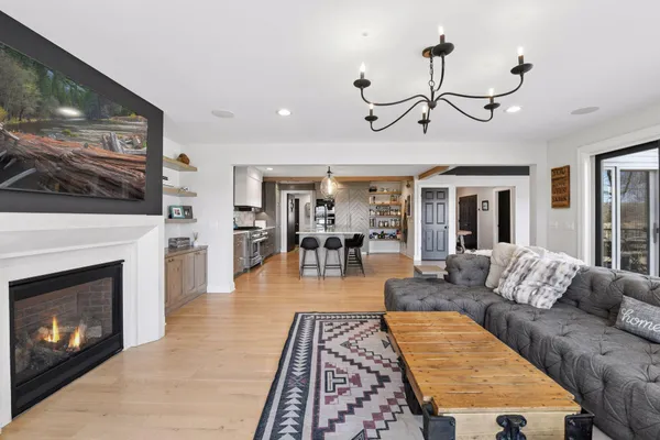 $2,749,000 | 3141 Fairchild Avenue, Wayzata, MN 55391