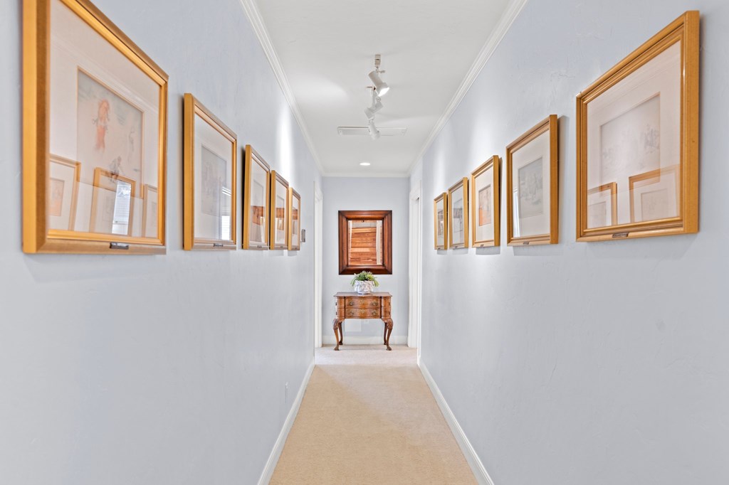 407 Spring Mill Drive Kerrville, TX 78028 - Photo 11 of 38